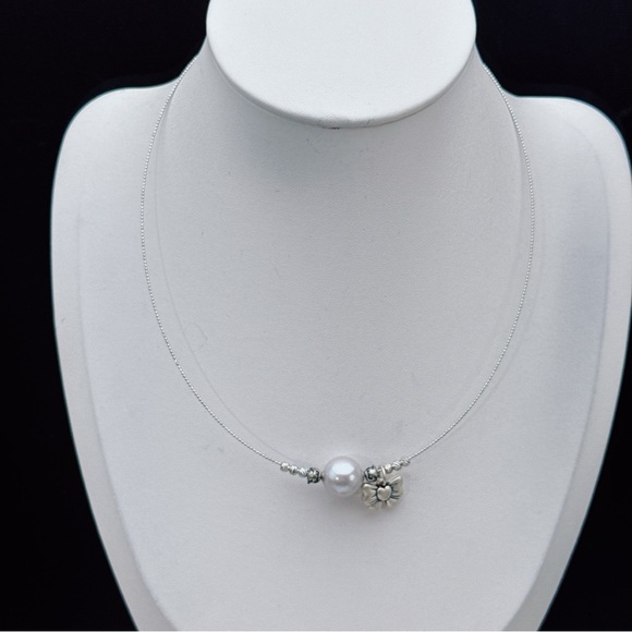 X563 Handmade S925 Freshwater Pearl Floating Bangle Necklace - Picture 5 of 8